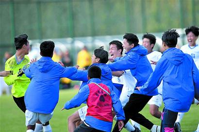 舍甫琴科：AC米兰本赛季有能力问鼎意甲，莱奥还有提升空间