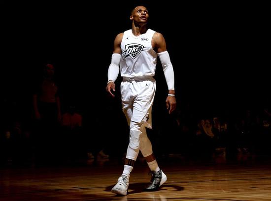 [流言板]英超单季制造进球效率榜：本赛季萨拉赫每58分钟1球暂列第一8亮14回复