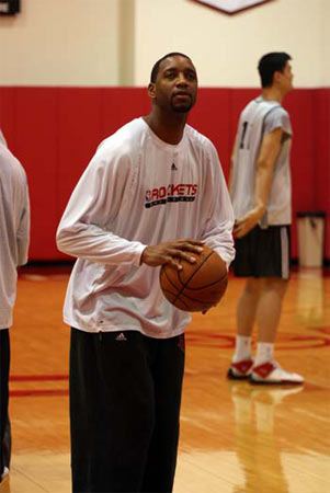 场均11.3分7.0板2.3帽 徐昕当选1-9轮最具进步球员