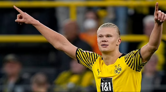 仔细品品詹姆斯扣篮的慢动作 帅呀