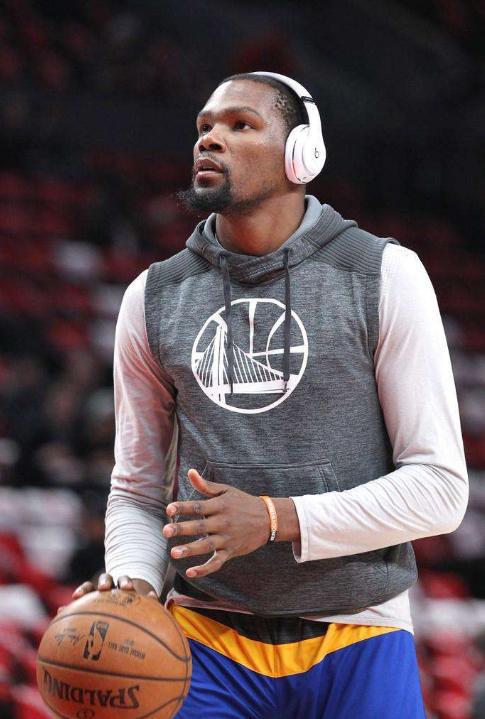 世亚预沙特战国足带球入场？总进球至少3个起步