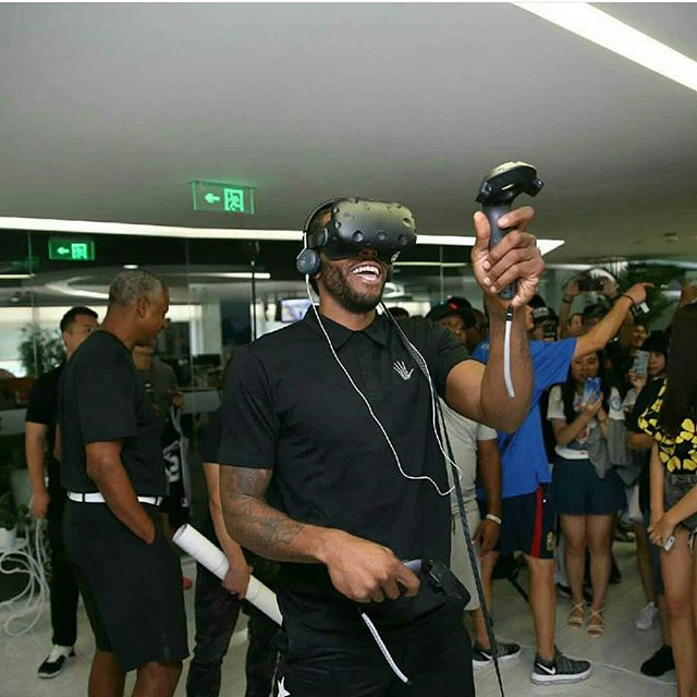 公牛再胜，湖人输得不怨？东契奇空砍32+7+7，布朗尼39分生涯新高