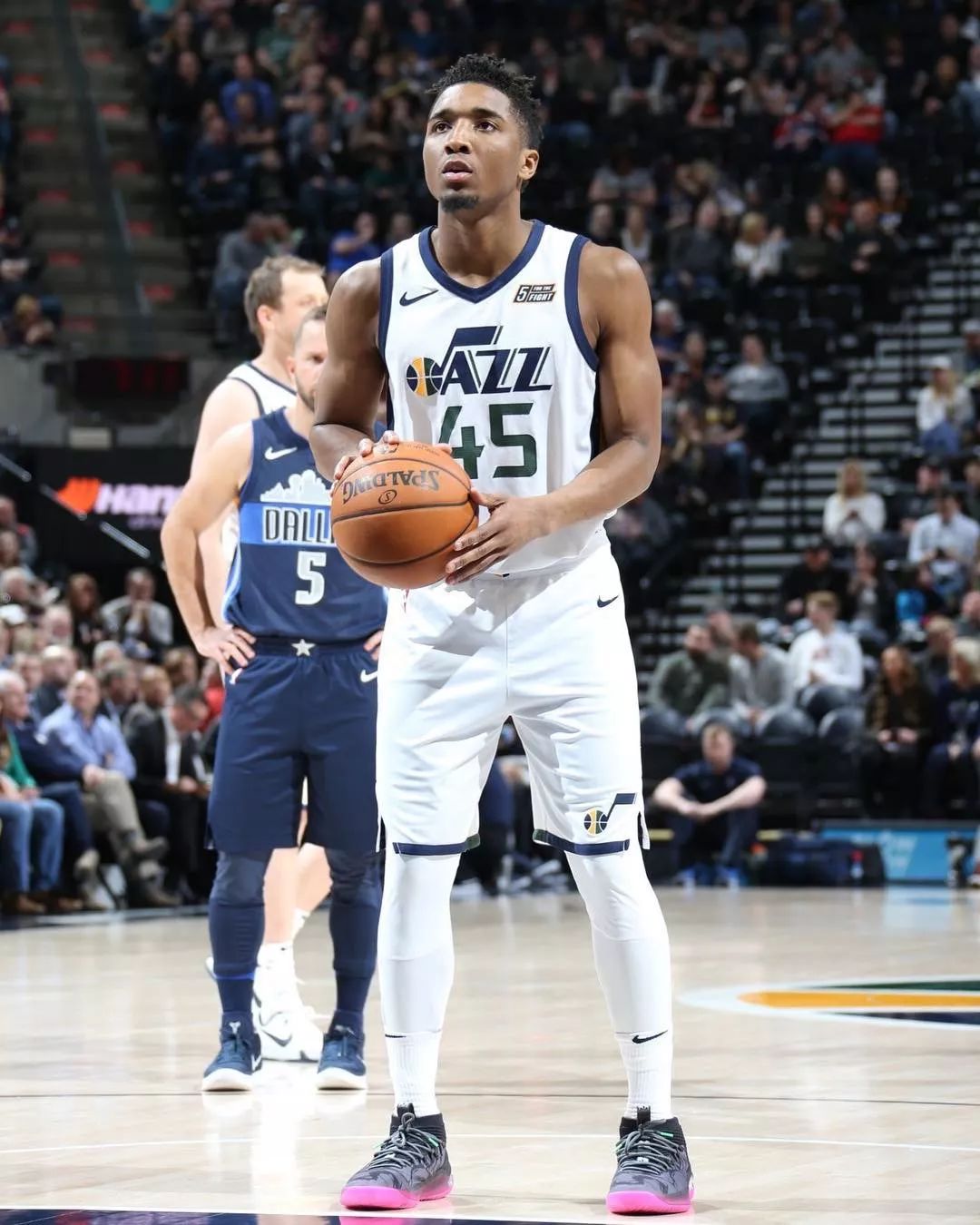 双核缺阵白帝高开低走，西亚卡姆21+8+6+准绝杀，步行者复仇绿军